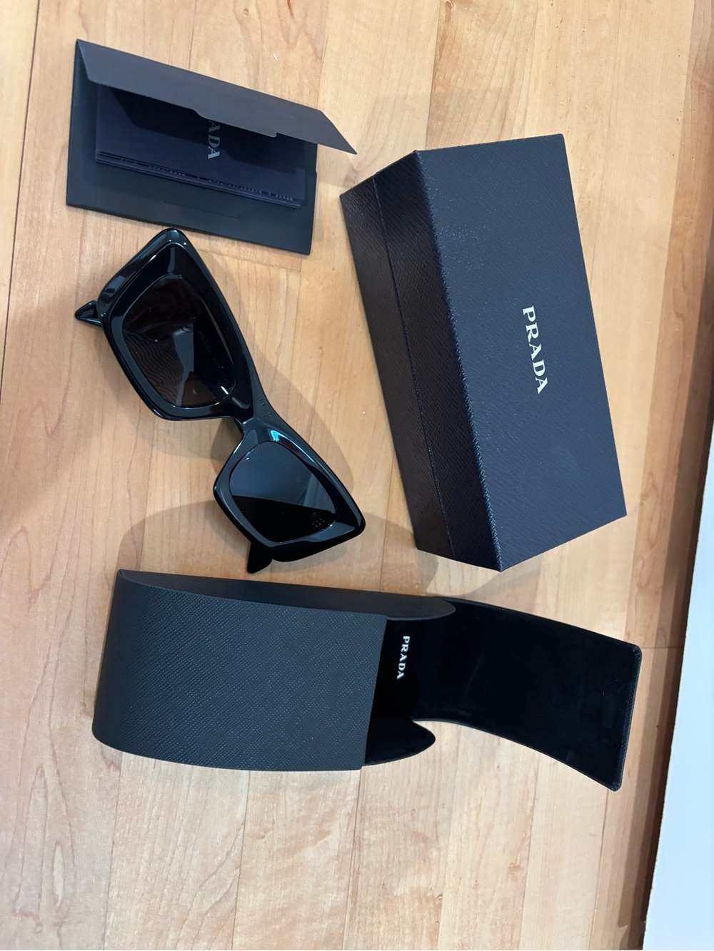 Prada PR 13ZS Women’s Sunglasses with Dark Gray Lenses - never worn! - Picture 2 of 5